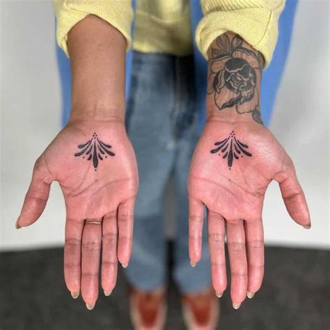 21 Thrilling Palm Tattoo Ideas That Ll Suit Your Personality