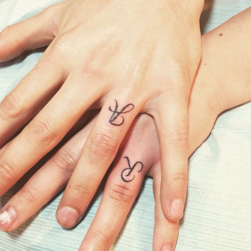 21 Wedding Band Tattoo Ideas Instead Of A Ring Artofit