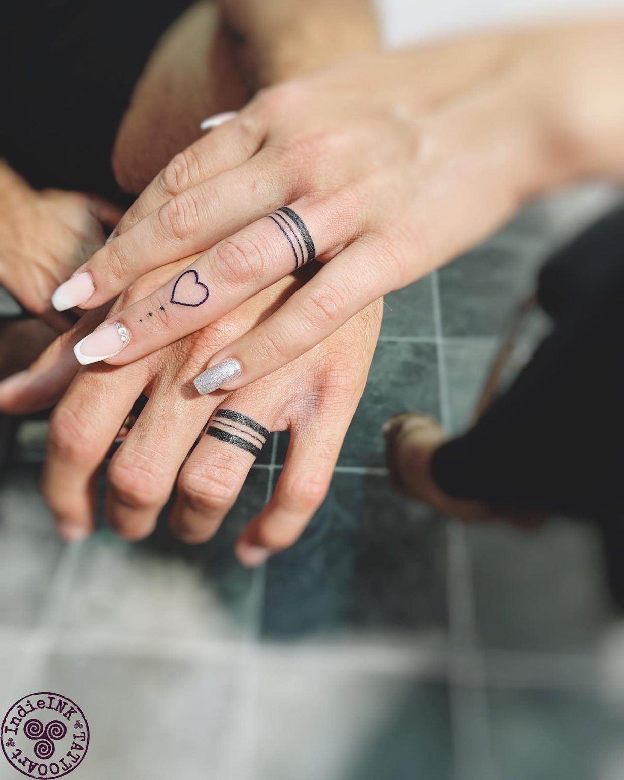 30 Unisex Wedding Ring Tattoos For Couples Artofit