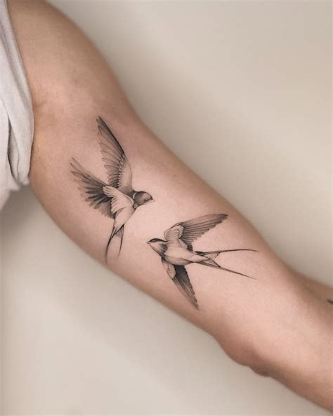 38 Inspiring Swallow Tattoos That Celebrate Freedom And Adventure