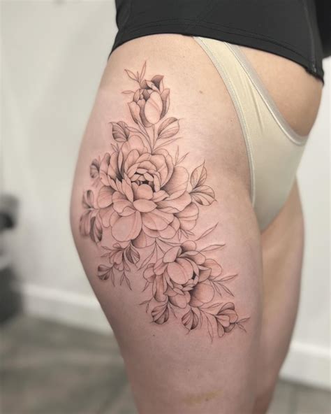 49 Stunning Women Amp 39 S Thigh Tattoos To Inspire Your Next Ink In 2025 49 Stunning Women Amp 39 S Thigh Tattoos To Inspire Your Next Ink In 2025