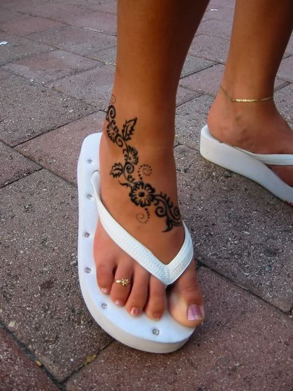 50 Elegant Foot Tattoo Designs For Women For Creative Juice 50 Elegant Foot Tattoo Designs For Women For Creative Juice
