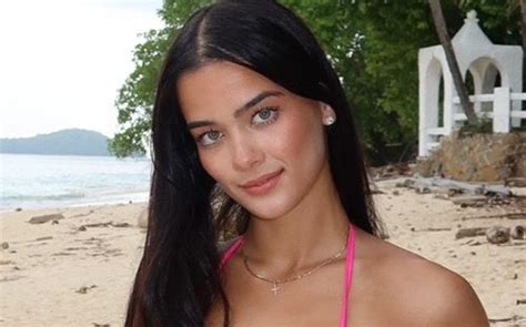 Ashley Serrano Superlink Ashley Serrano Superlink