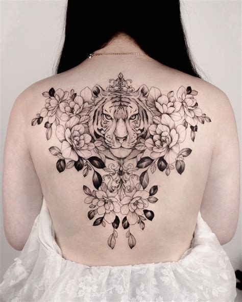 Beautiful Back Tattoos 33 Fabulous Full Back Tattoos For Women In 2024 Beautiful Back Tattoos 33 Fabulous Full Back Tattoos For Women In 2024