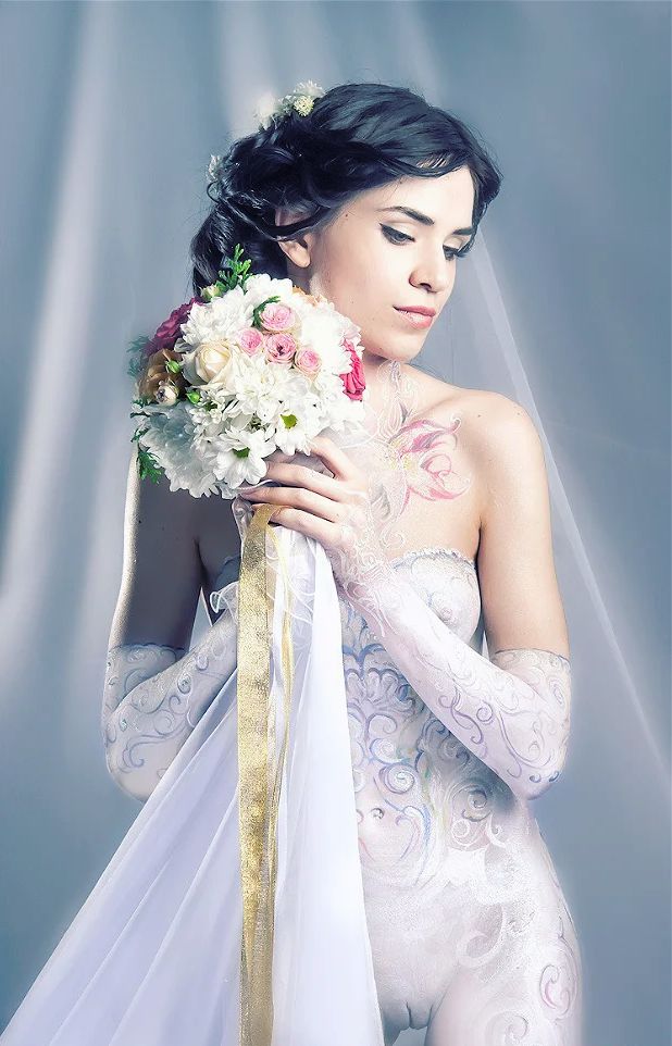 4 Body Paint Tips For Nude Models