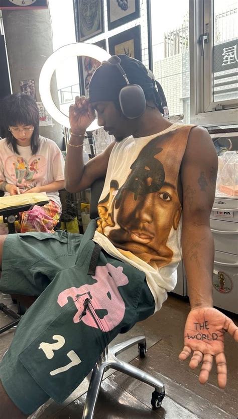 Bruce Drop Em Off Bites Playboi Carti And Lil Wayne S The World Bruce Drop Em Off Bites Playboi Carti And Lil Wayne S The World