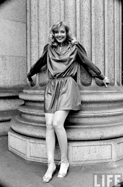 Cindy Morgan's Sensational Nude Photos