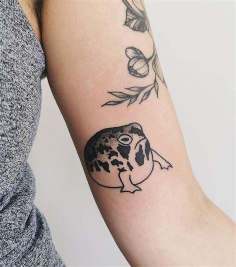 Cute Frog Tattoo Designs That You Can Amp 39 T Miss Frog Tattoos Tattoos