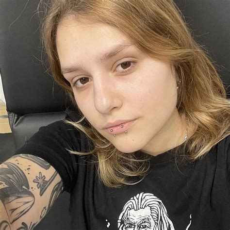 Elenina Hive Tattoo Art Gallery Milano Elenina Hive Tattoo Art Gallery Milano