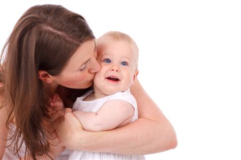 File Mother Kissing Baby Jpg Wikimedia Commons File Mother Kissing Baby Jpg Wikimedia Commons