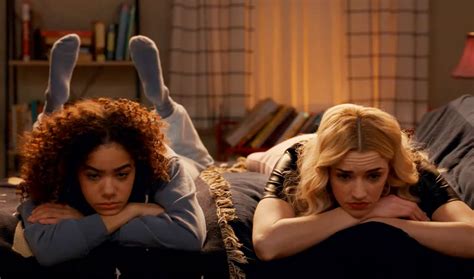 5 Steamier Scenes From Ginny & Georgia