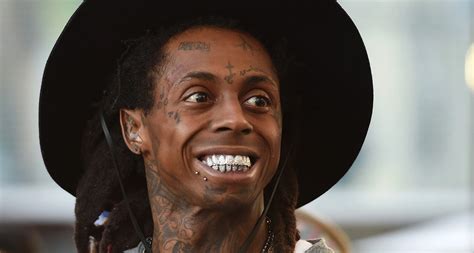 Lil Wayne Exhibe Ses Nouveaux Face Tattoos Pour Halloween Photos Lil Wayne Exhibe Ses Nouveaux Face Tattoos Pour Halloween Photos