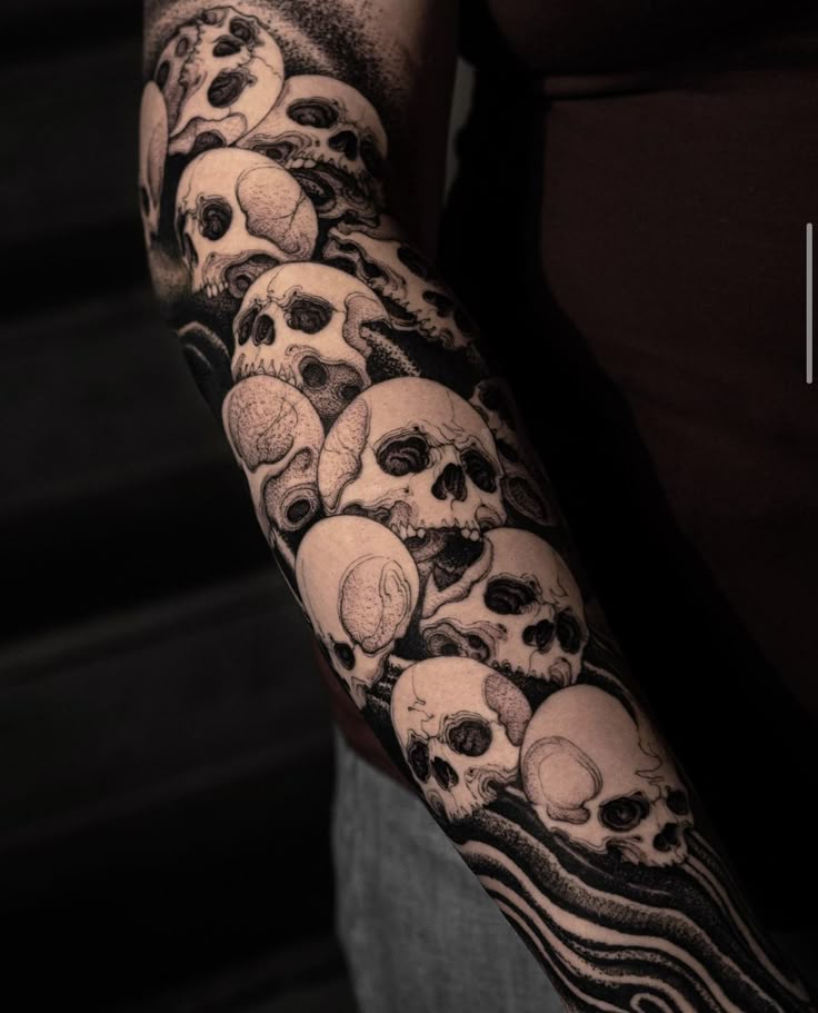 Pin By Tynzee Tattoos On Skulls Skull Sleeve Tattoos Cool Tattoo Pin By Tynzee Tattoos On Skulls Skull Sleeve Tattoos Cool Tattoo