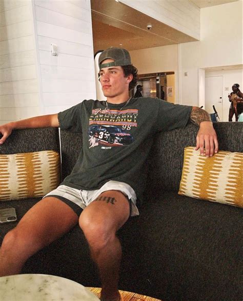 Pinterest Goldyn In 2025 Frat Boy Outfit Frat Outfits Mens Outfits