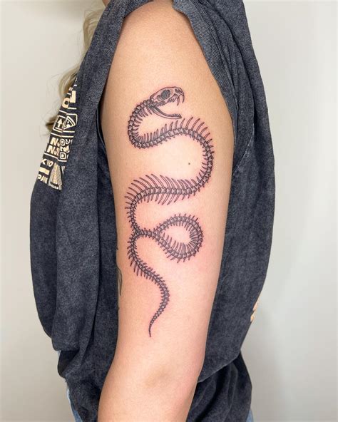 Snake Tattoo Meanings 52 Designs That Take Your Breath Aw Snake Tattoo Meanings 52 Designs That Take Your Breath Aw