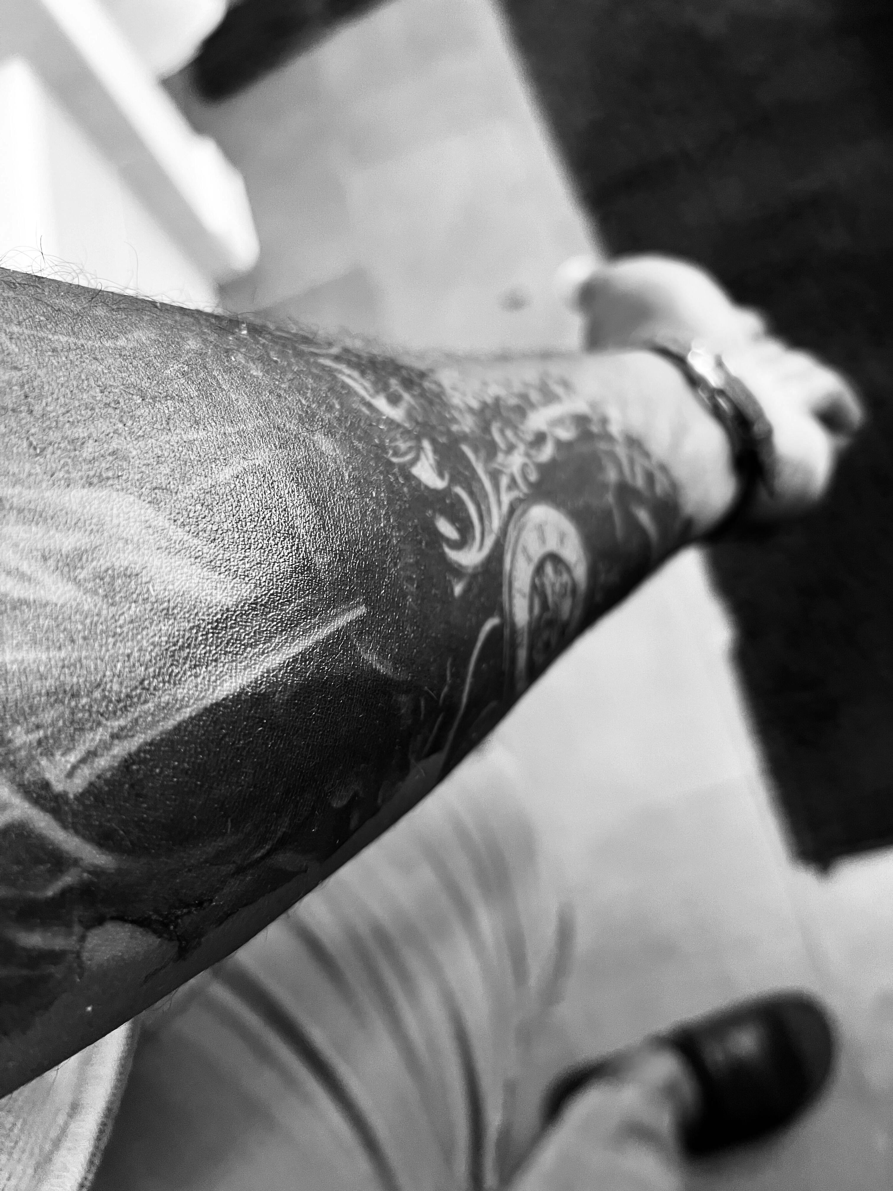 Time S Up Semi Permanent Tattoo Sleeve Easytatt