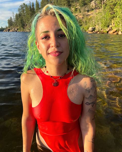 The Ultimate Guide to Violet Bombs