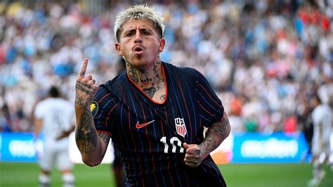 Wayne Tattoos Face Wayne Rooney Fishing Tattoo England Face Foe With Wayne Tattoos Face Wayne Rooney Fishing Tattoo England Face Foe With