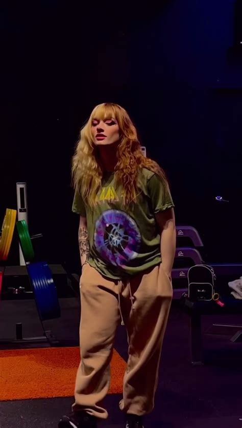 Xinia Orasa R Thickfit